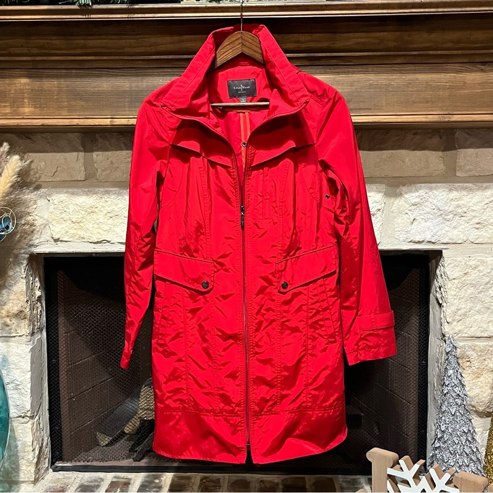 Cole Haan Red LongLine Rain Jacket Size Small
